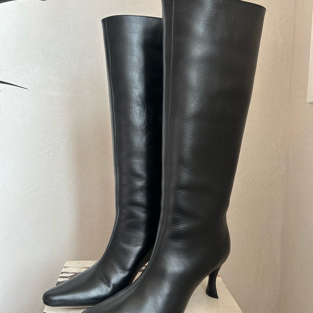 Elegant Black Leather Knee-High Boots